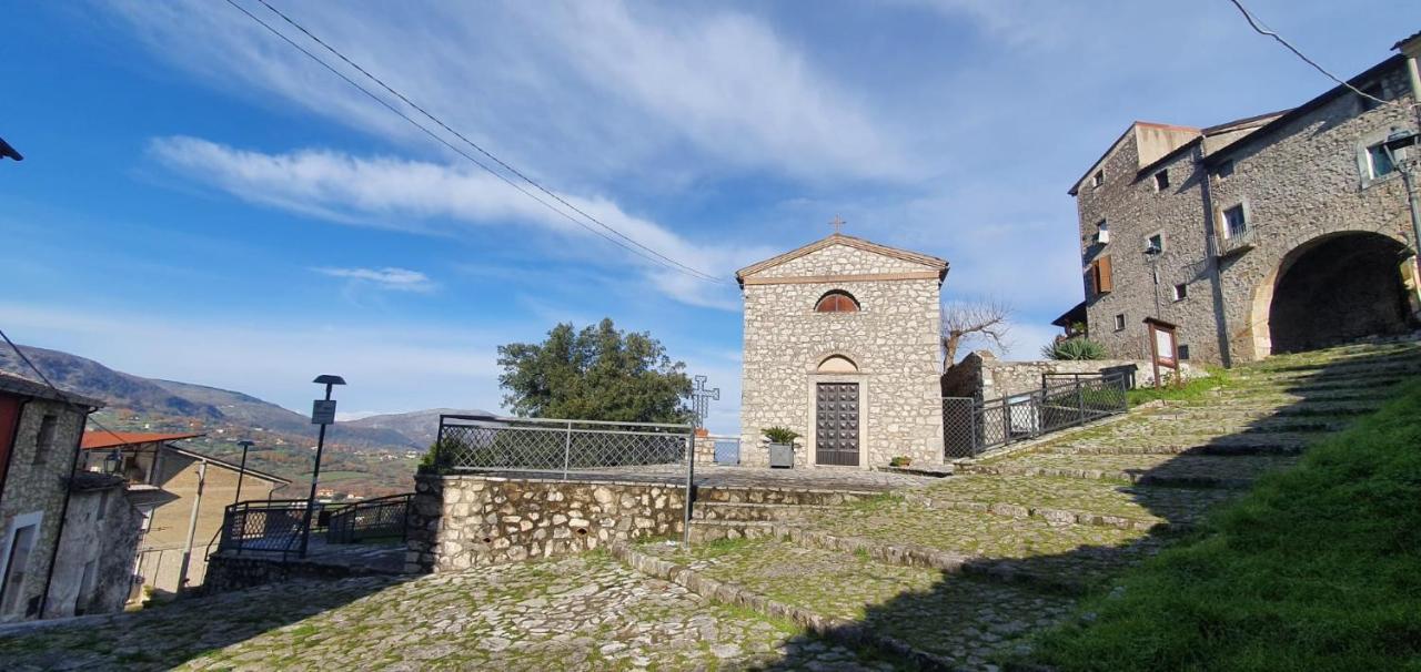 Апартаменты La Dimora Dell'Arco Pico Экстерьер фото